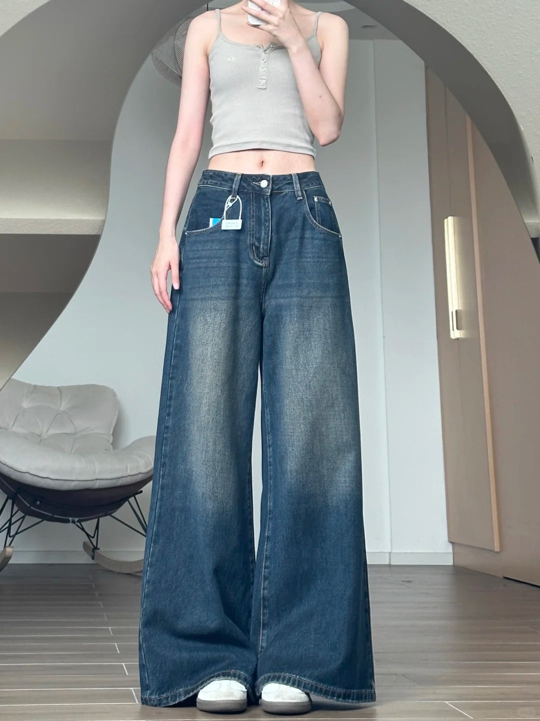 Gradient Washed Dark Wide Leg Jeans