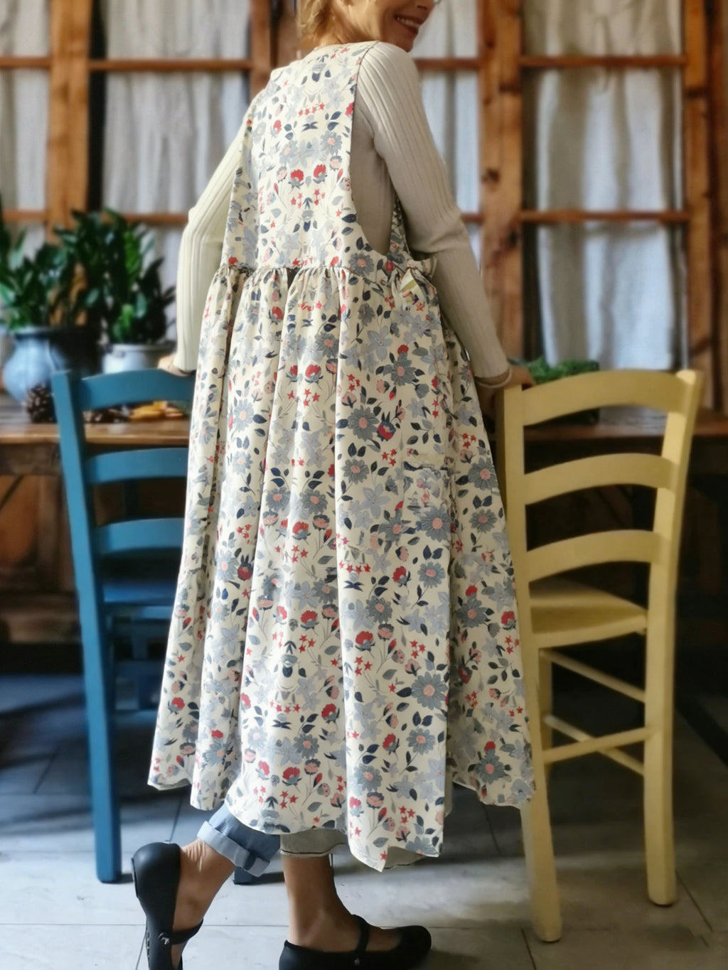Vintage Floral Print Apron