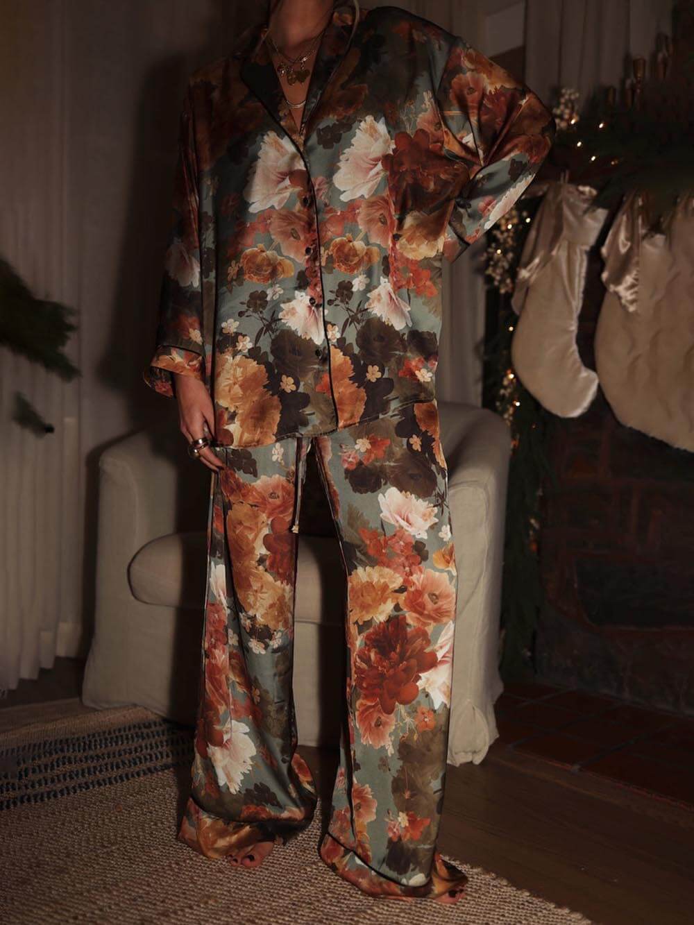 Modern Bouquet Unique Print Elastic Waist Pocketed Wide Leg Pants