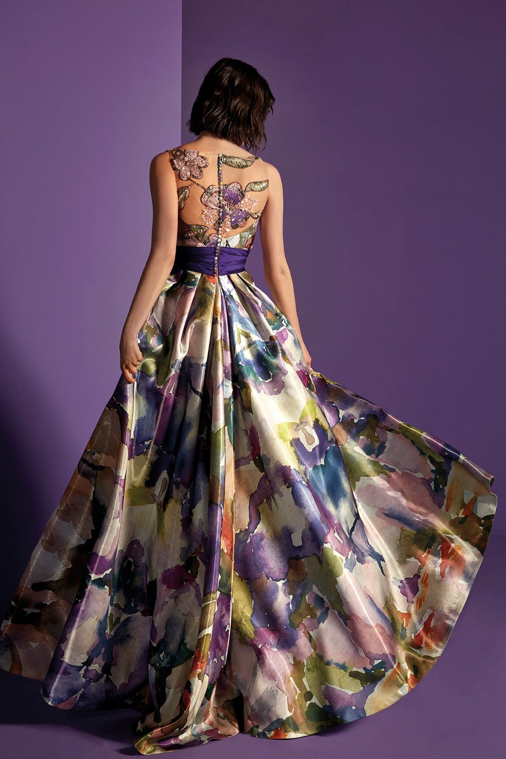 Sleeveless print satin dress