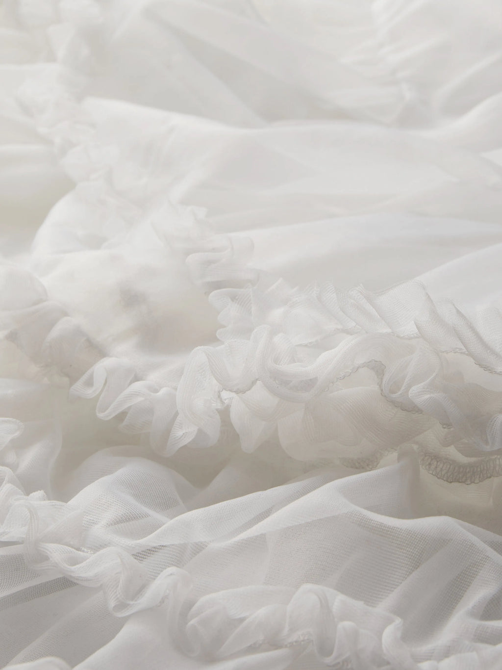 Multi-Layered Petticoat for Effortless Volume-Black