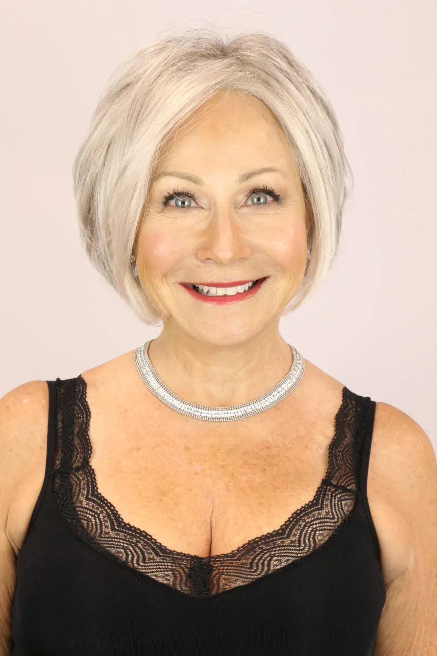 Lace front medium-length wig - | Soft and natural human hair