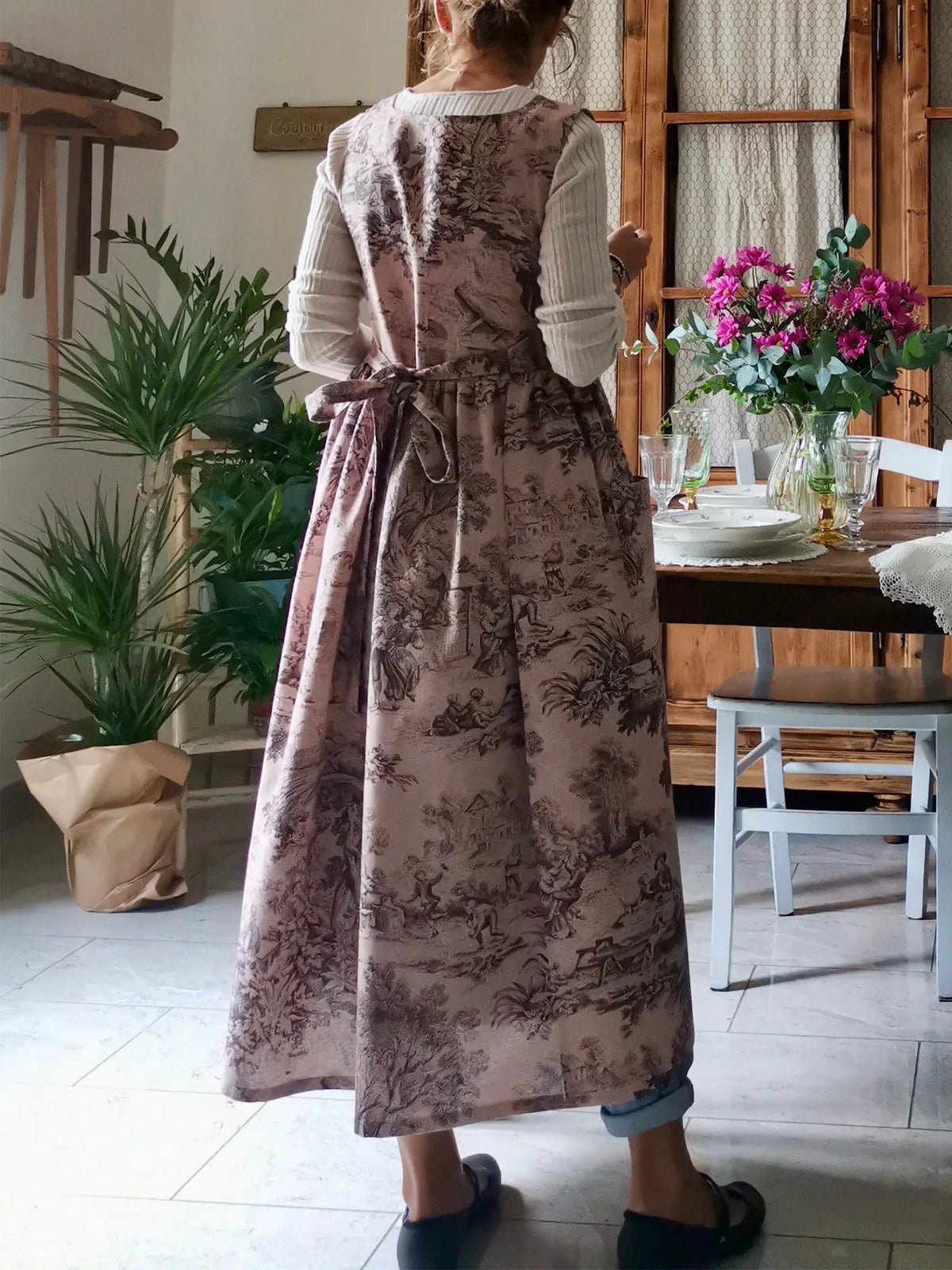 Vintage Toile de Jouy Pink Long Apron with Pockets