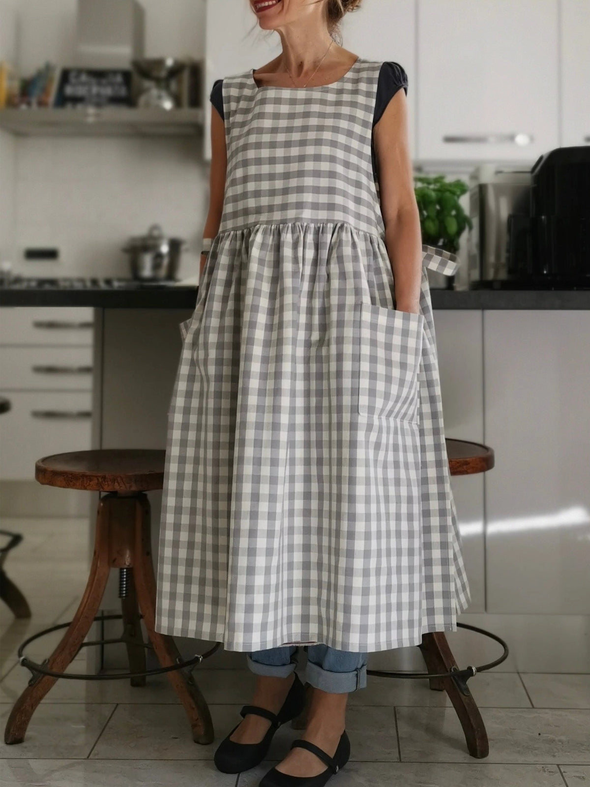 Light Grey and Cream Checked Cotton Apron