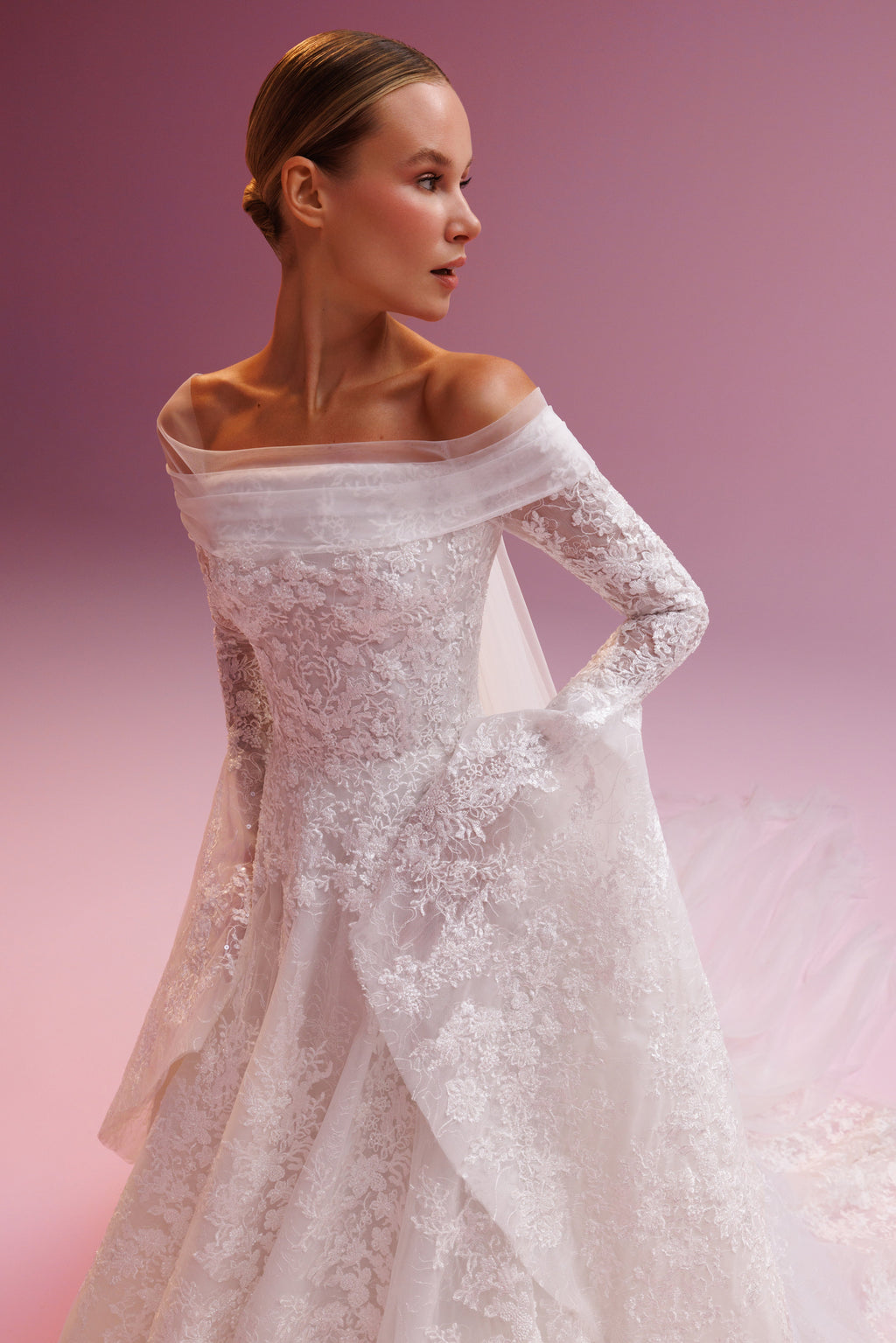 EVELYN Elegant Off-Shoulder Voluminous Sleeves Princess Bridal Gown