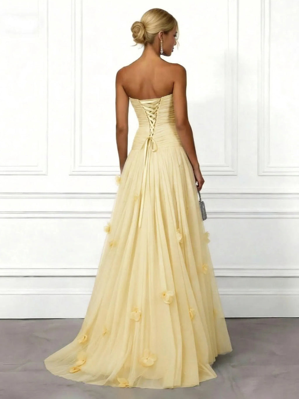 Elegant Strapless Ruched Tulle Evening Maxi Dress
