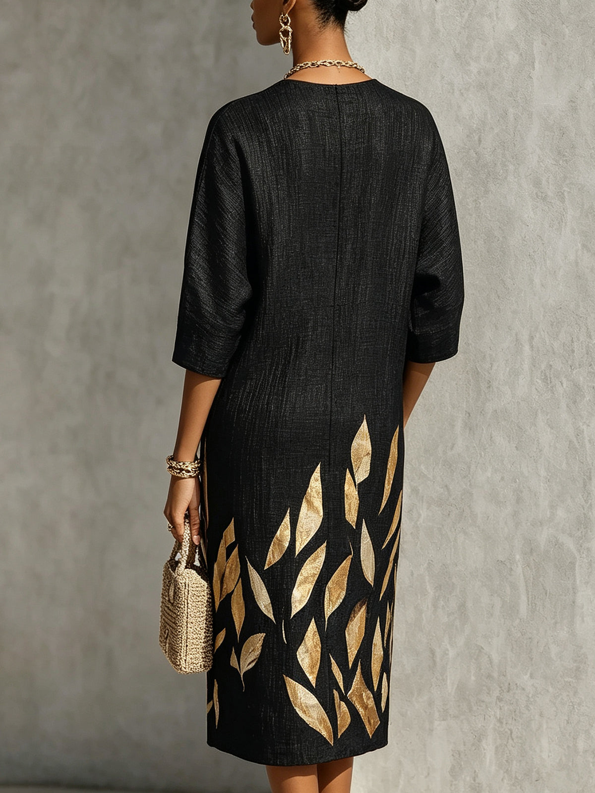Black Oversized Textured Print Midi Dress