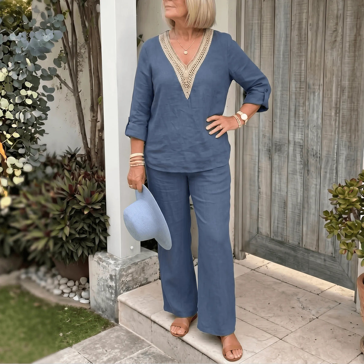 Linora – Women's Crochet V-Neck Two-Piece Set