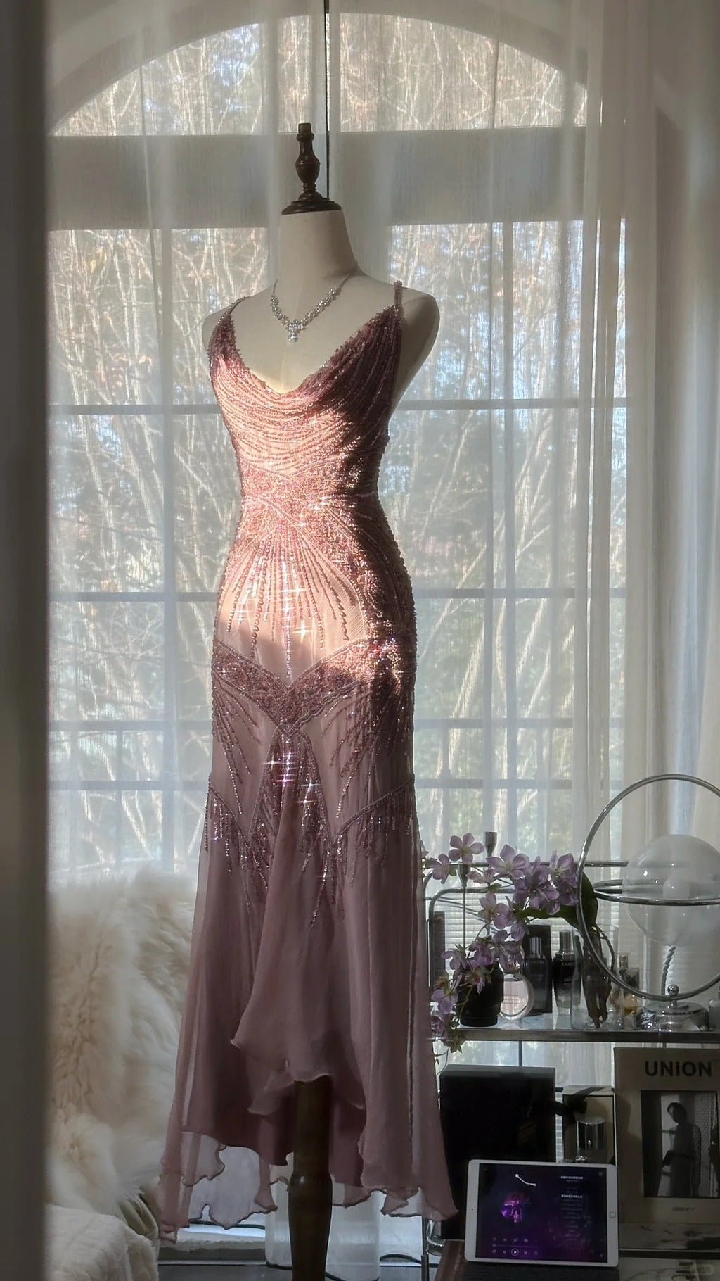 Pink Purple Romantic Fashion Elegant Exquisite Beaded Spaetti Strap Long Tulle Chiffon Ruffle Ball Gown Evening Gown Party Dress 4059