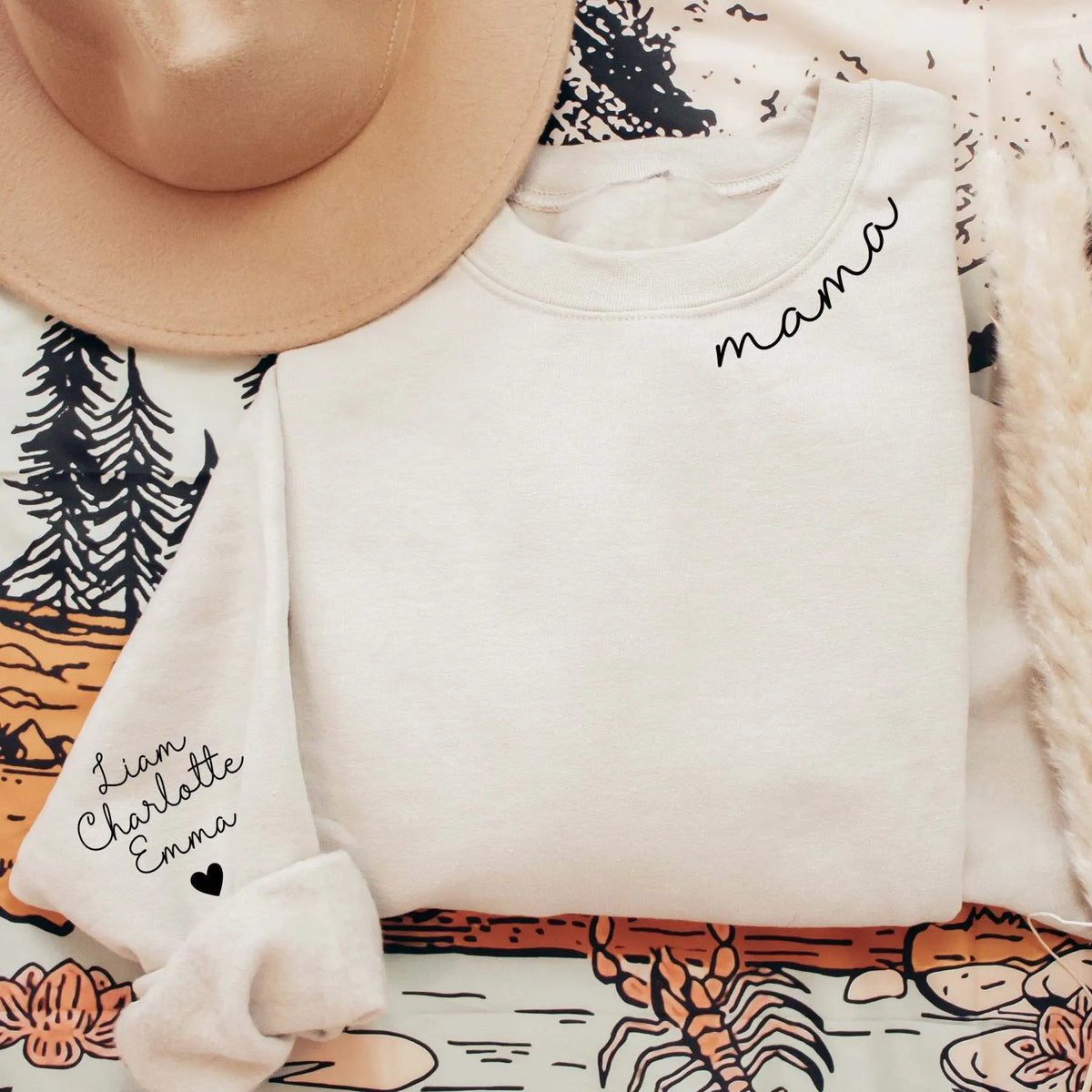 Mamorea – Custom Mama Sweatshirt with Names