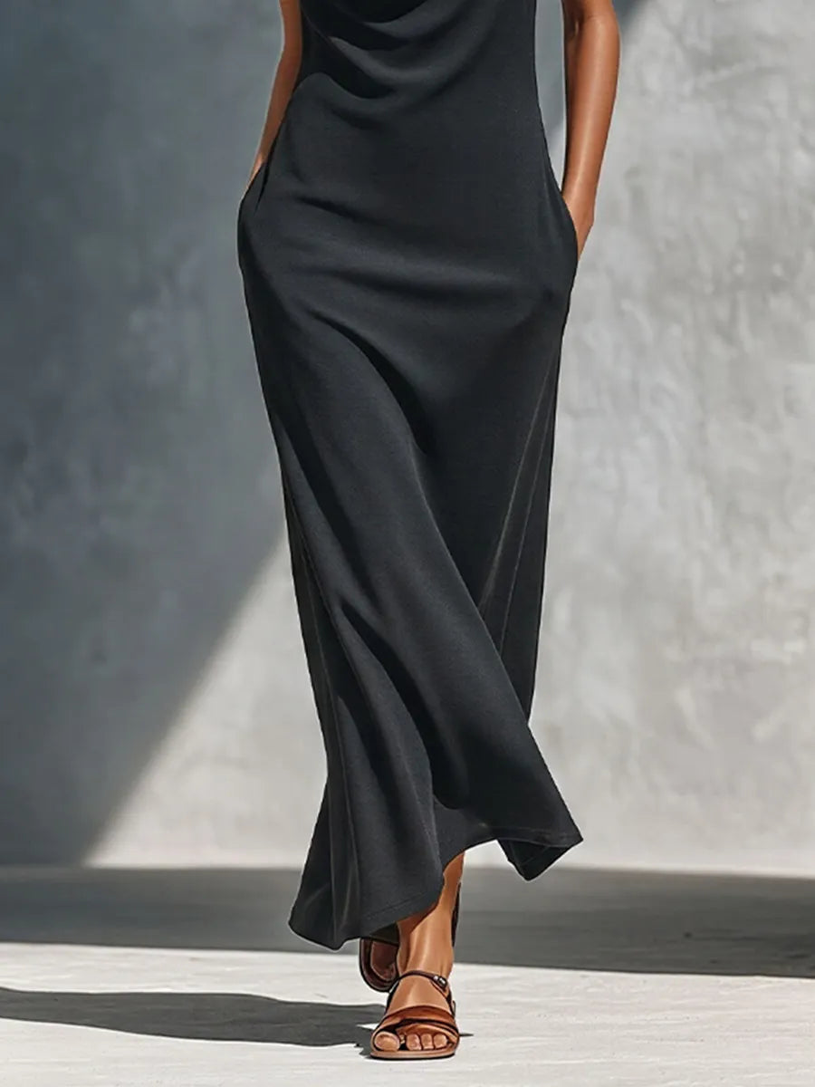 Women’s Black Knitted Fabric Sleeveless Cowl Neck Halter Maxi Dress With Pockets MDZ2426D4T