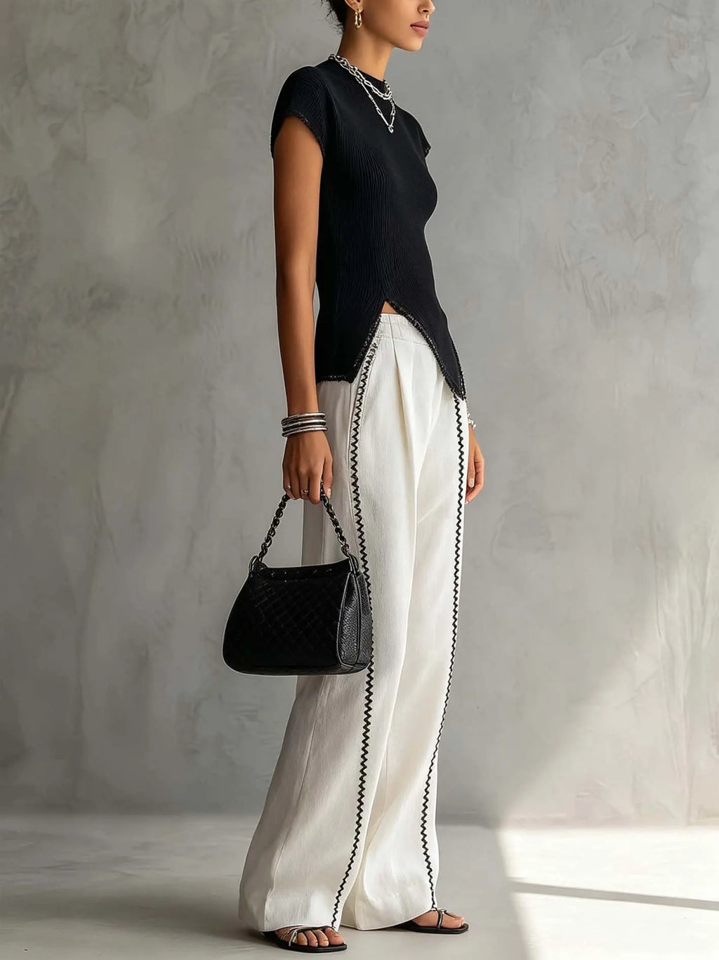 Black Ribbed Knit Top And White Wide Leg Pants Set With Contrast Trim
