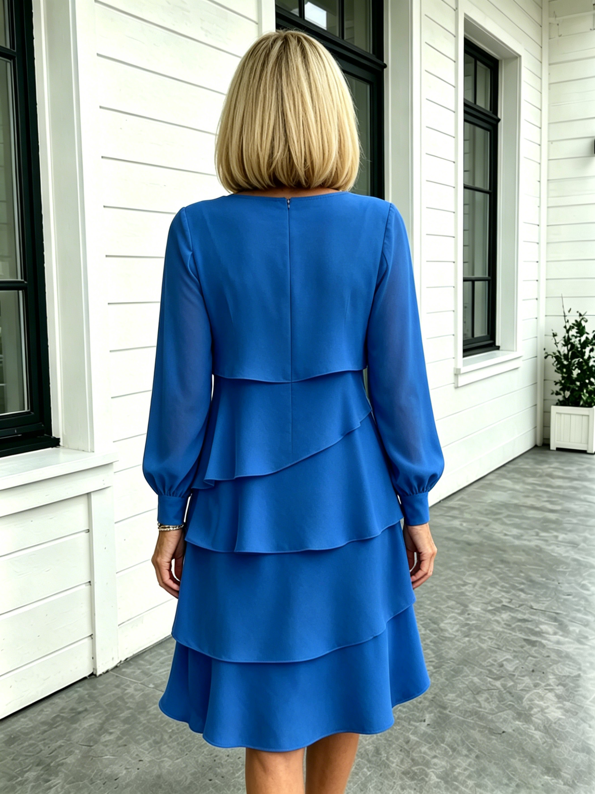 Deep V-Neck Long-sleeved Fashion Cake Skirt Women's Temperament Loose and Thin Round Neck Dress Women