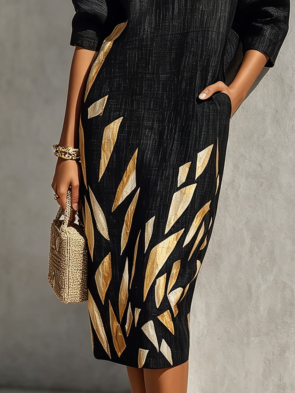 Black Oversized Textured Print Midi Dress