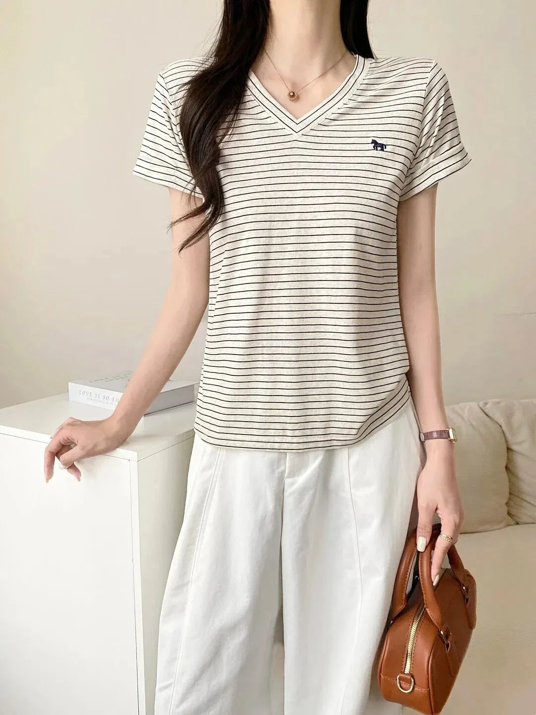 Classic striped V-neck short-sleeved top