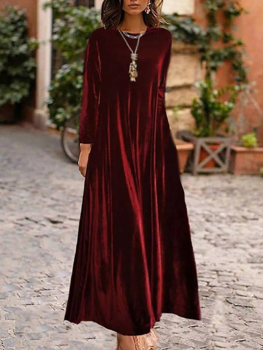 Ruffle Neck Golden Velvet Retro Maxi Dress