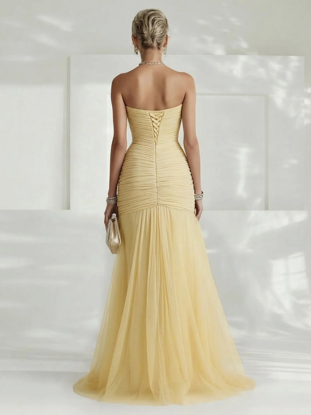 Elegant Strapless Pleated Tulle Maxi Dress
