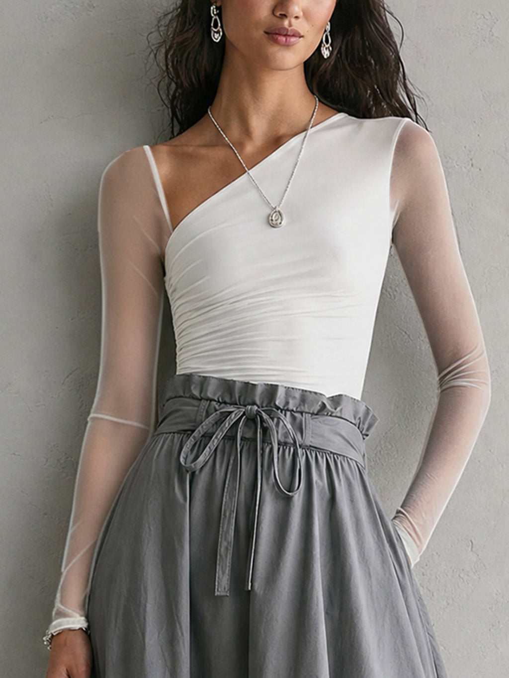 One-Shoulder White Mesh T-shirt And Skirt Set